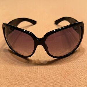 New Gucci Sunglasses. Black